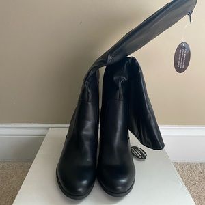 Brand New Black Heel Boots!